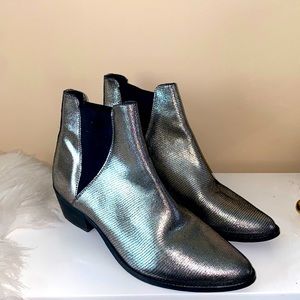 Steve Madden Anyml Silver Leather Mirrored Block Heel Chelsea Ankle Boots
